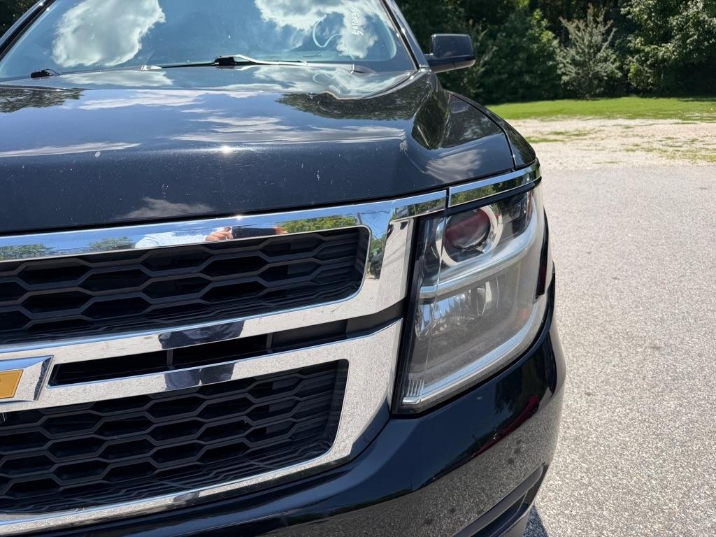 Chevrolet Suburban  2018