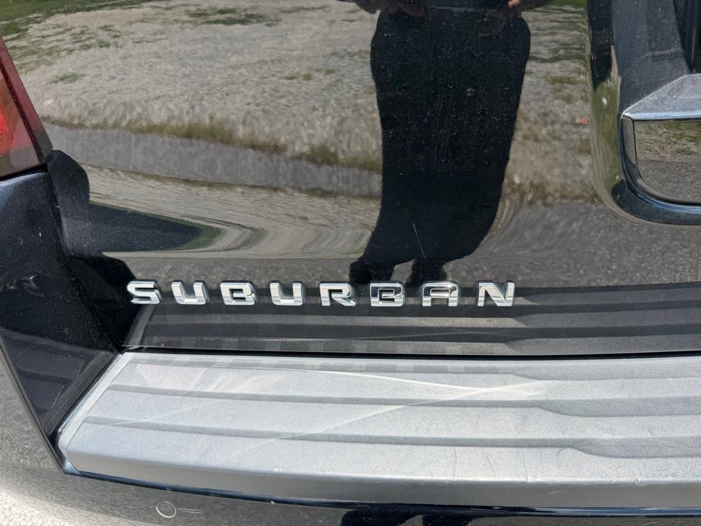 Chevrolet Suburban  2018
