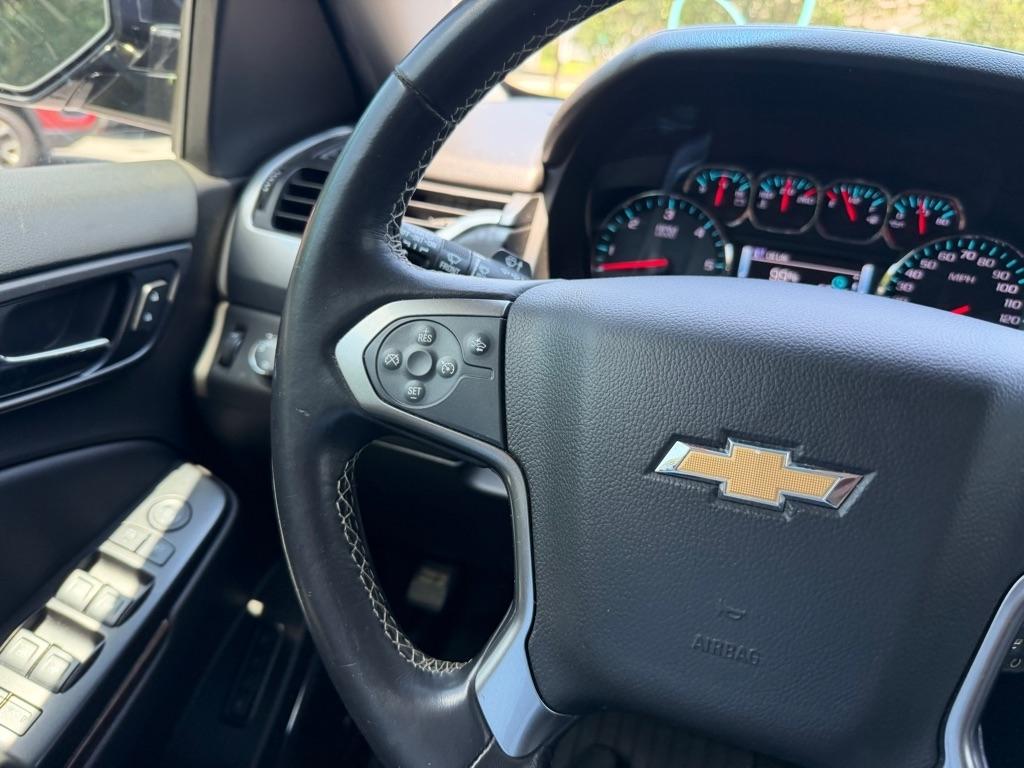 Chevrolet Suburban  2018