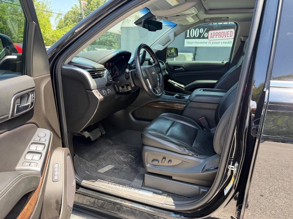 Chevrolet Suburban  2018