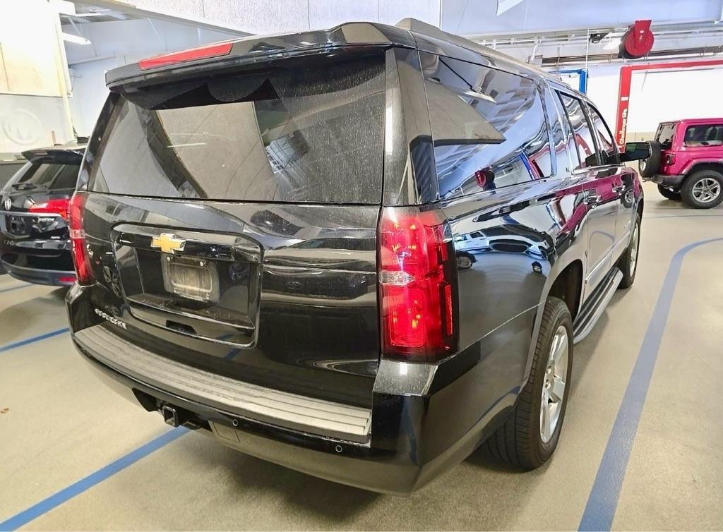 Chevrolet Suburban  2018