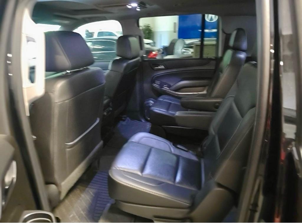 Chevrolet Suburban  2018