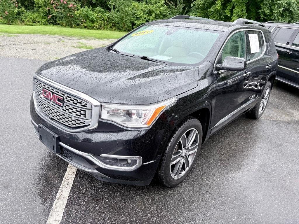 GMC Acadia Denali 2017
