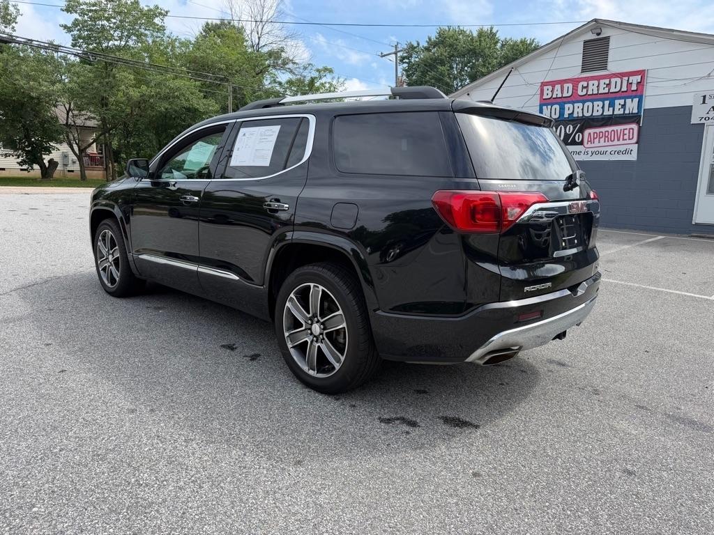 GMC Acadia Denali 2017