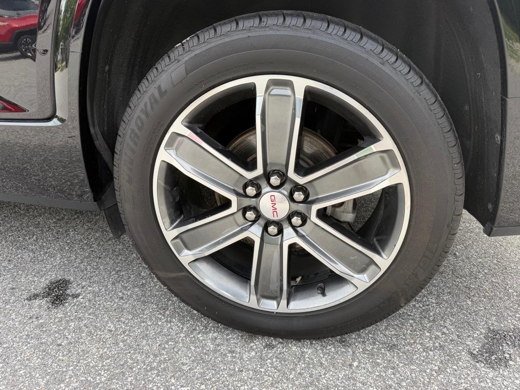 GMC Acadia Denali 2017