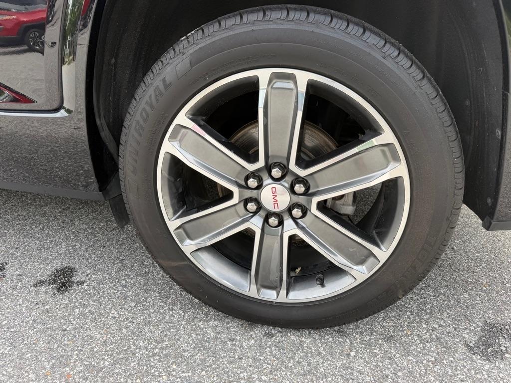 GMC Acadia Denali 2017