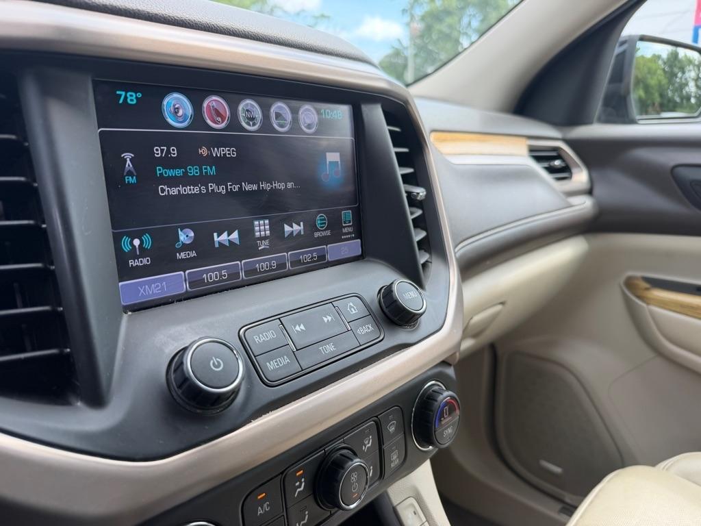 GMC Acadia Denali 2017