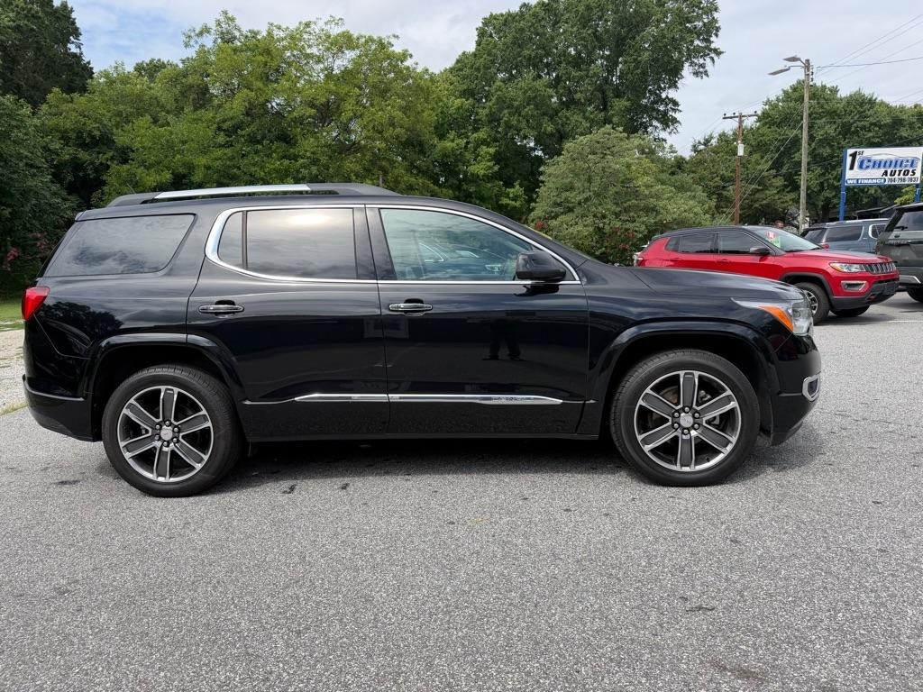 GMC Acadia  2017