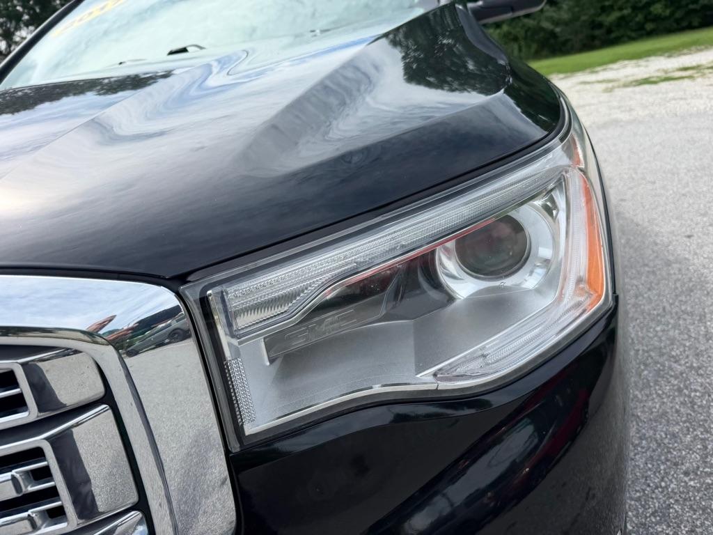 GMC Acadia  2017