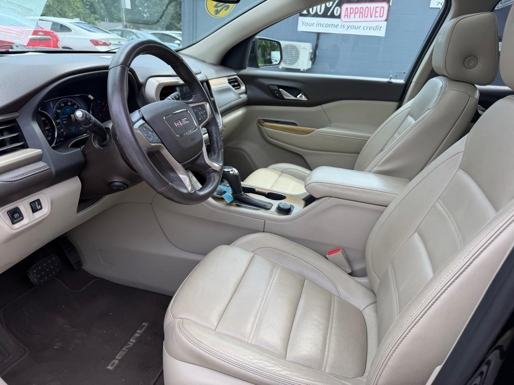 GMC Acadia  2017