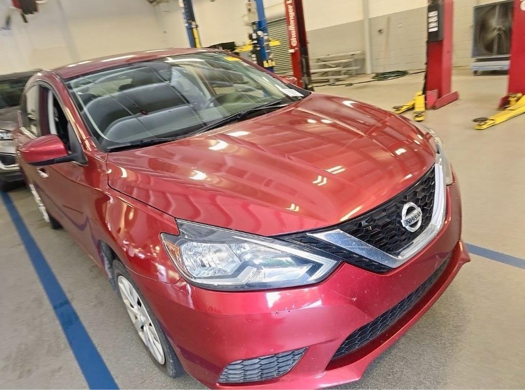 Nissan Sentra  2016