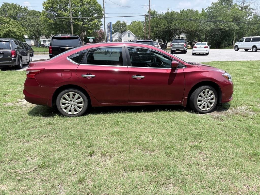 Nissan Sentra  2016