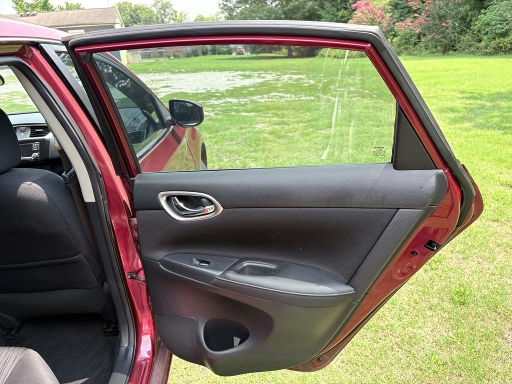 Nissan Sentra  2016