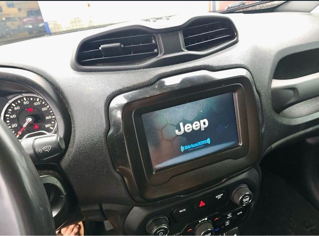 Jeep Renegade Latitude 2019