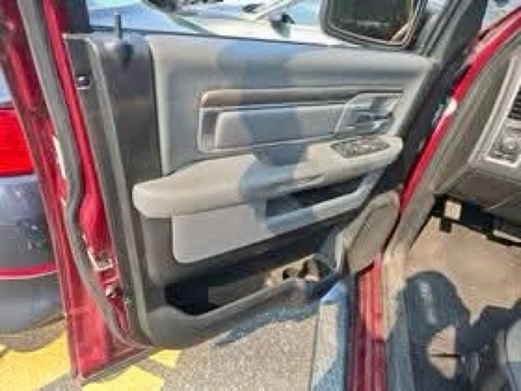RAM 1500 SLT 2016