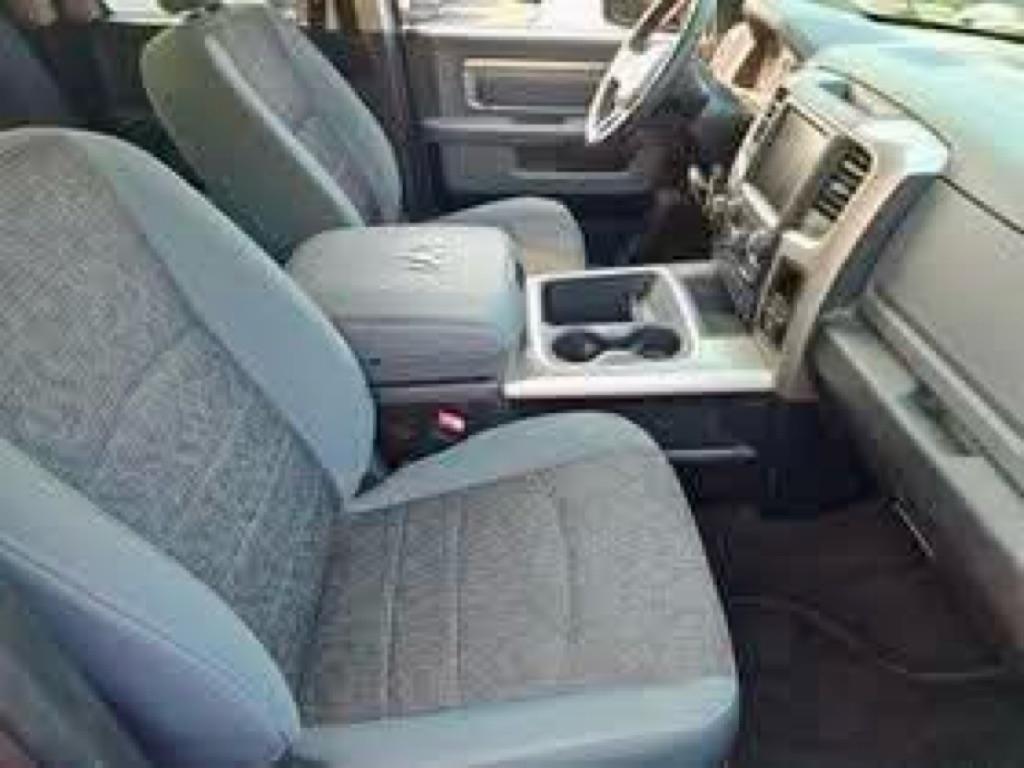 RAM 1500 SLT 2016