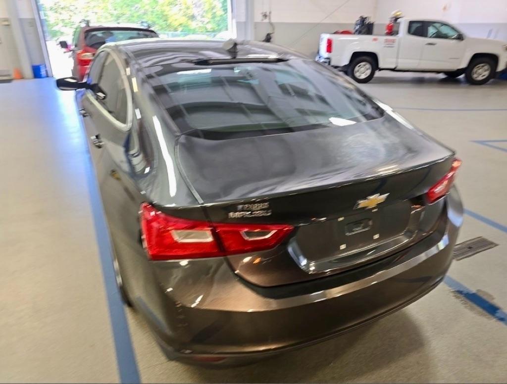 Chevrolet Malibu  2017