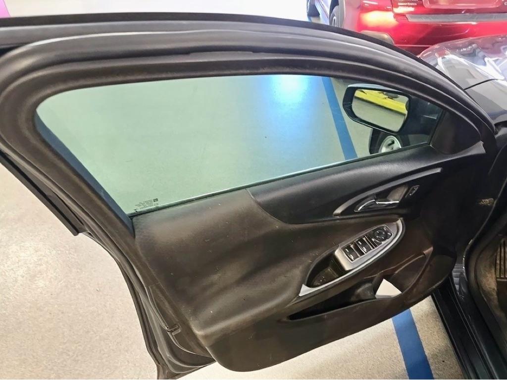 Chevrolet Malibu  2017