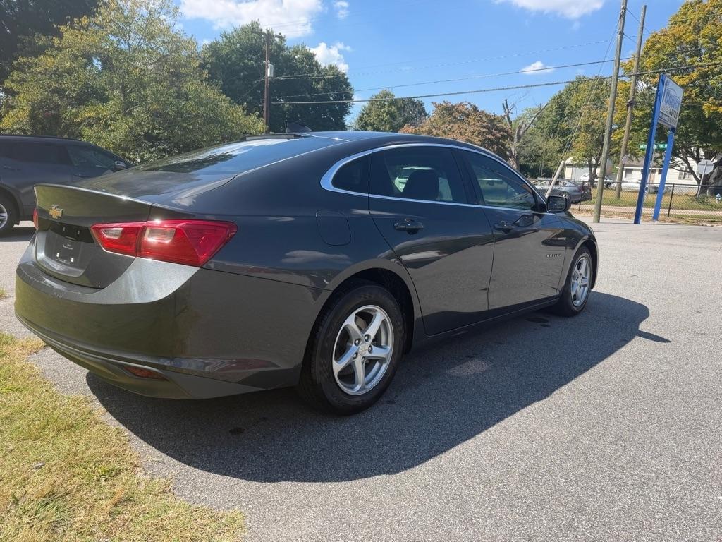 Chevrolet Malibu  2017