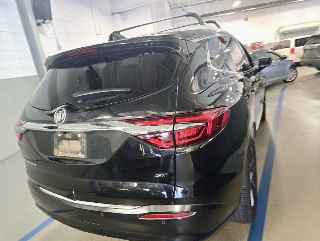Buick Enclave Essence 2020