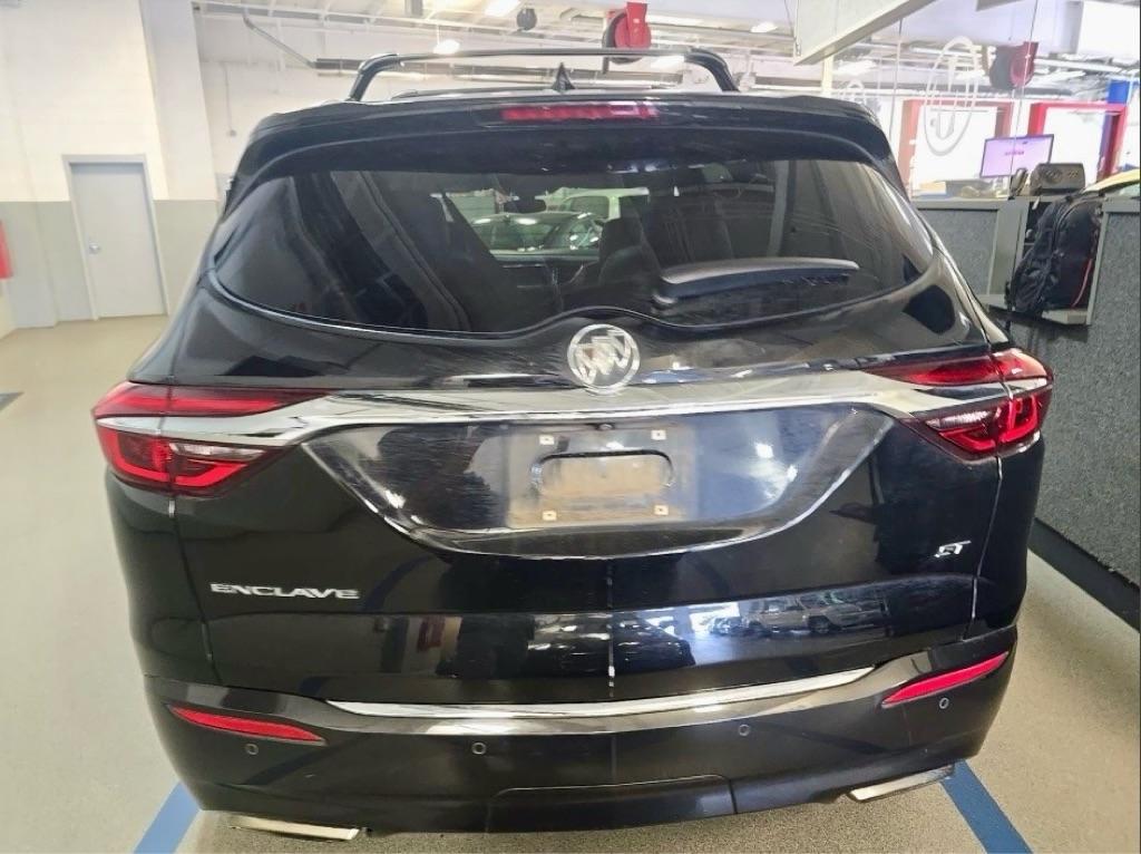 Buick Enclave Essence 2020