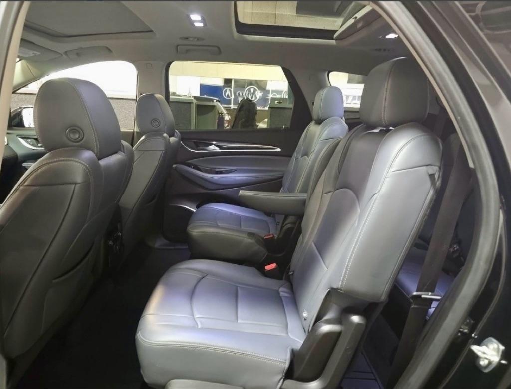 Buick Enclave Essence 2020