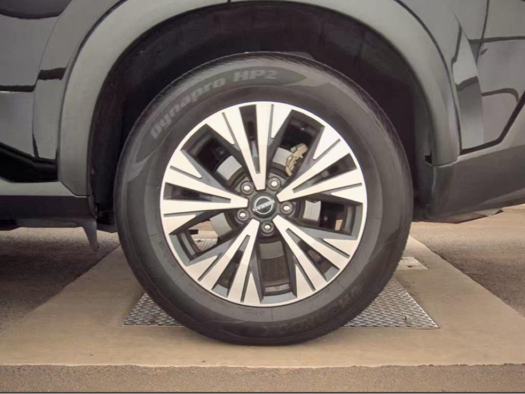 Nissan Rogue SV 2023