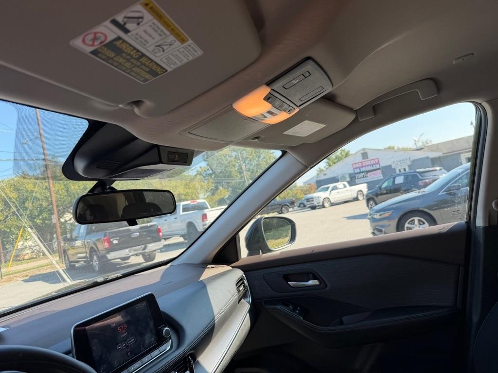 Nissan Rogue  2023