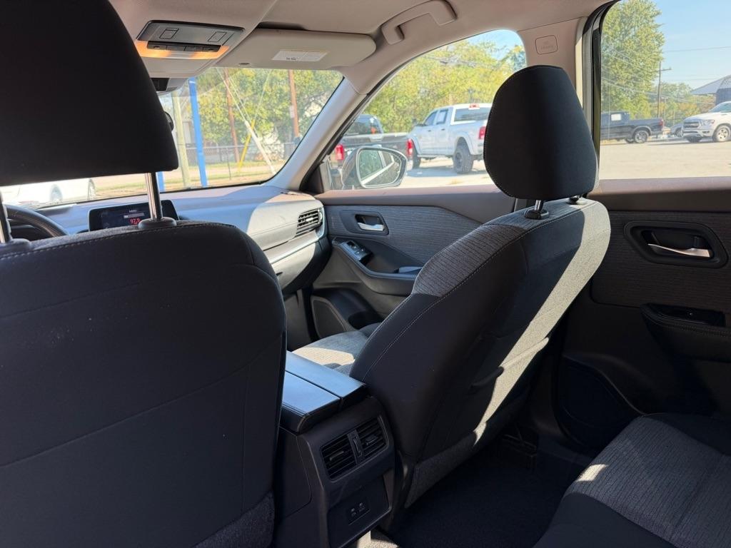 Nissan Rogue  2023