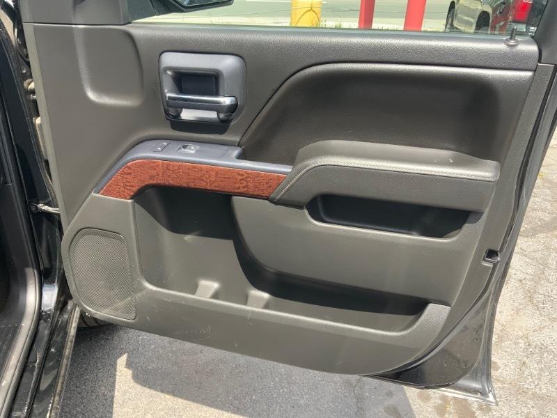 GMC Sierra 1500 SLE Crew Cab Long Box 4WD 2015