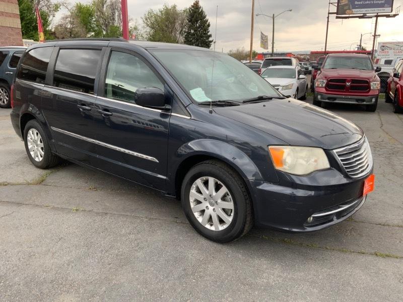 Chrysler Town & Country Touring 2014