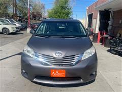 2016 Toyota Sienna 