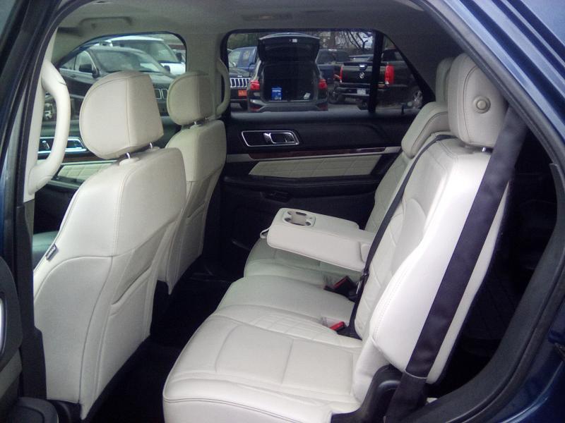 Ford Explorer Platinum AWD 2016