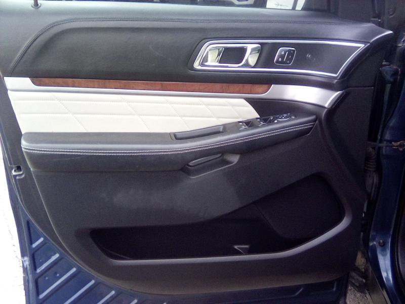 Ford Explorer Platinum AWD 2016