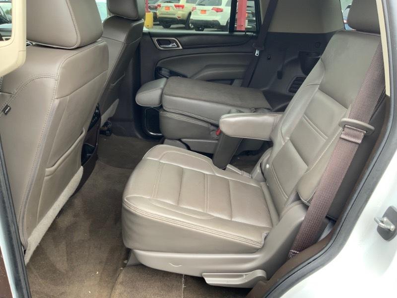 GMC Yukon Denali 4WD 2017