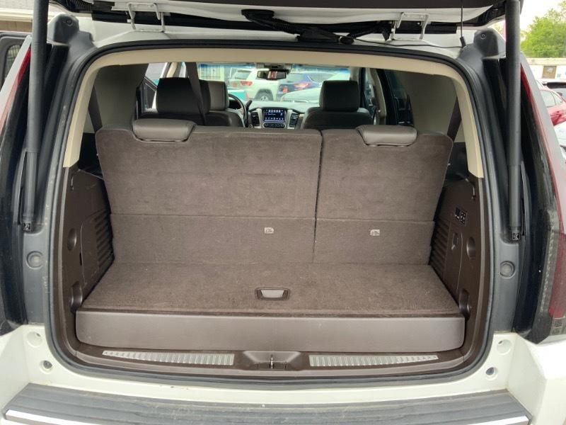 GMC Yukon Denali 4WD 2017
