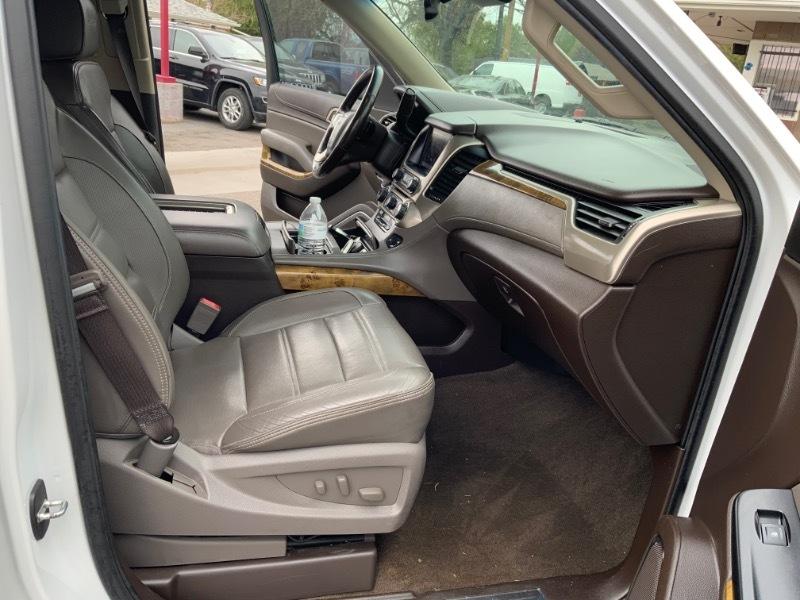 GMC Yukon Denali 4WD 2017