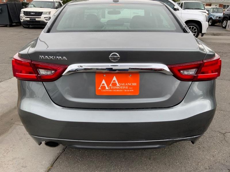 Nissan Maxima SE 4D Sedan 2017