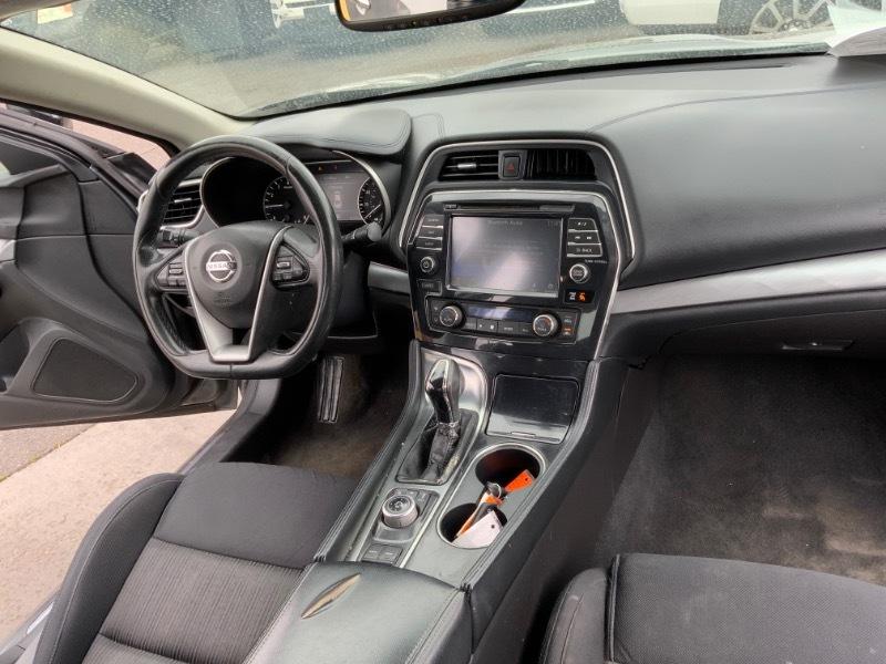 Nissan Maxima SE 4D Sedan 2017