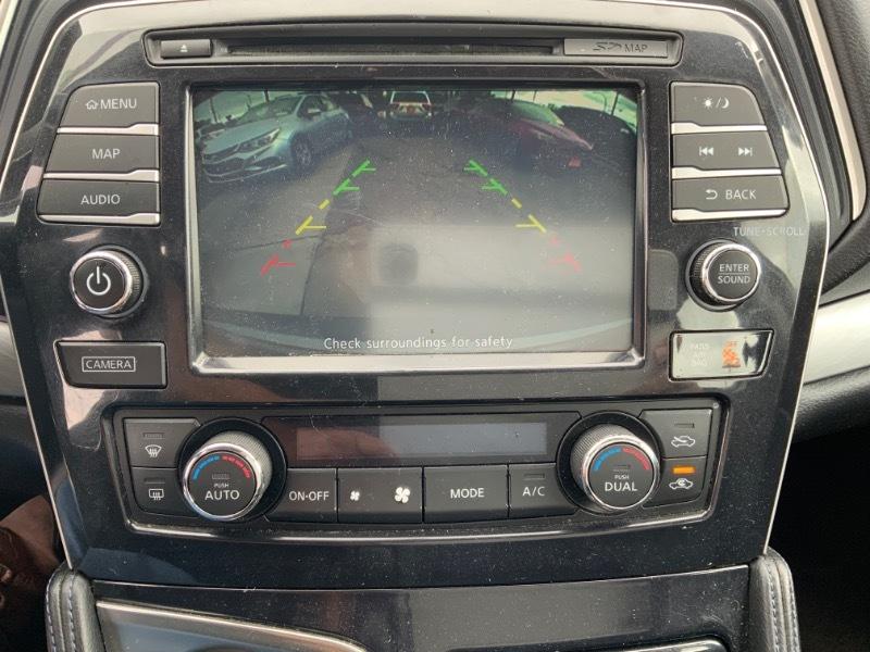 Nissan Maxima SE 4D Sedan 2017