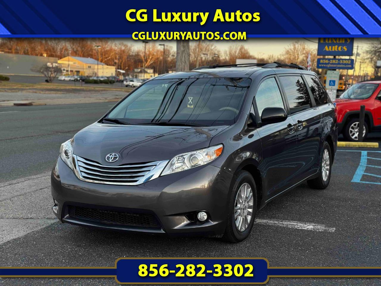 2012 Toyota Sienna XLE