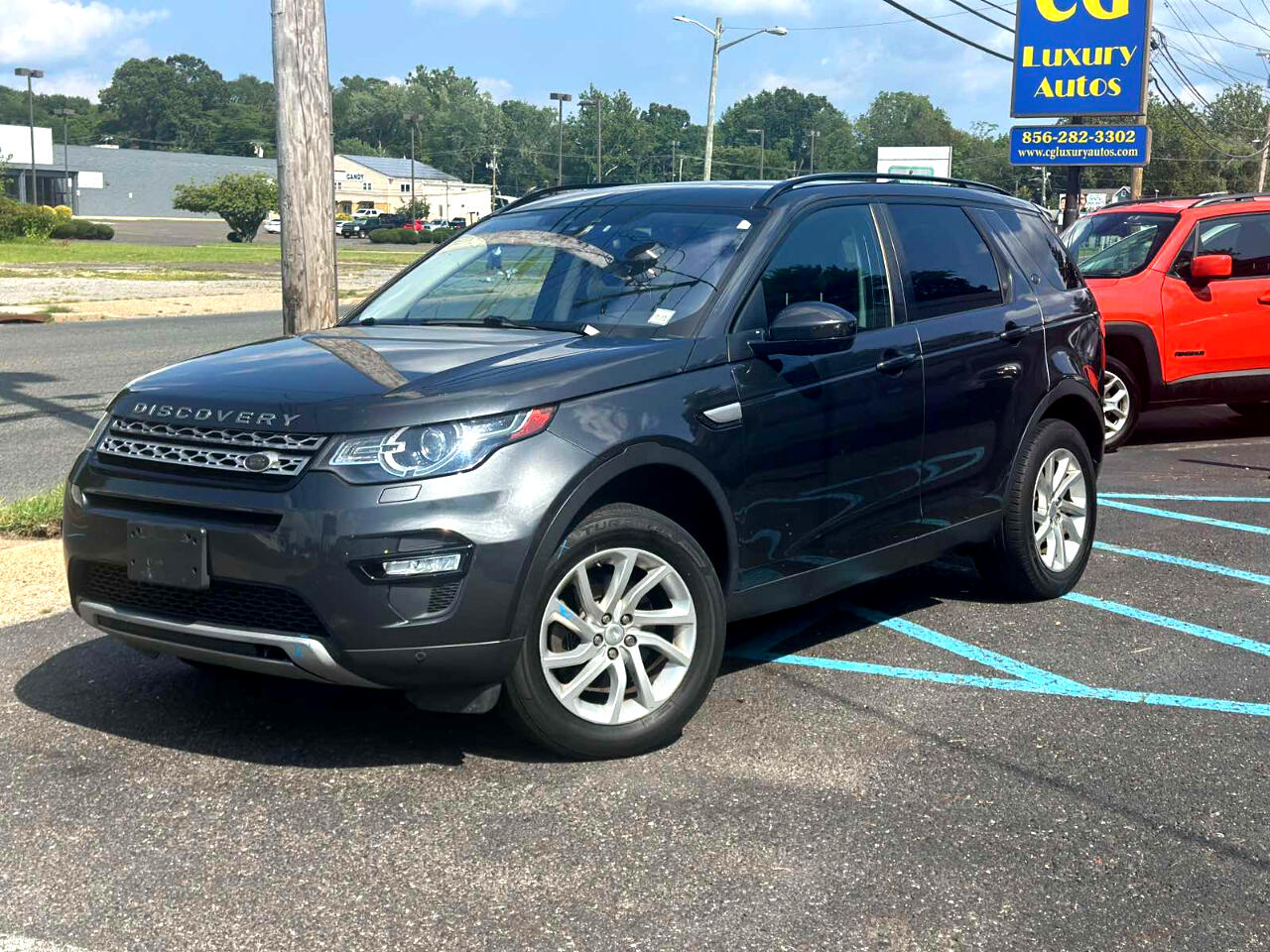 2017 Land Rover Discovery Sport HSE photo 2