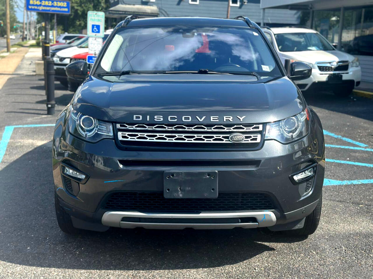 2017 Land Rover Discovery Sport HSE photo 10