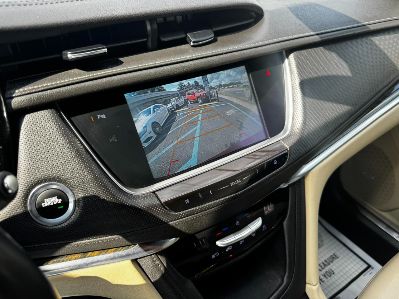 Cadillac XT5 Base 2017