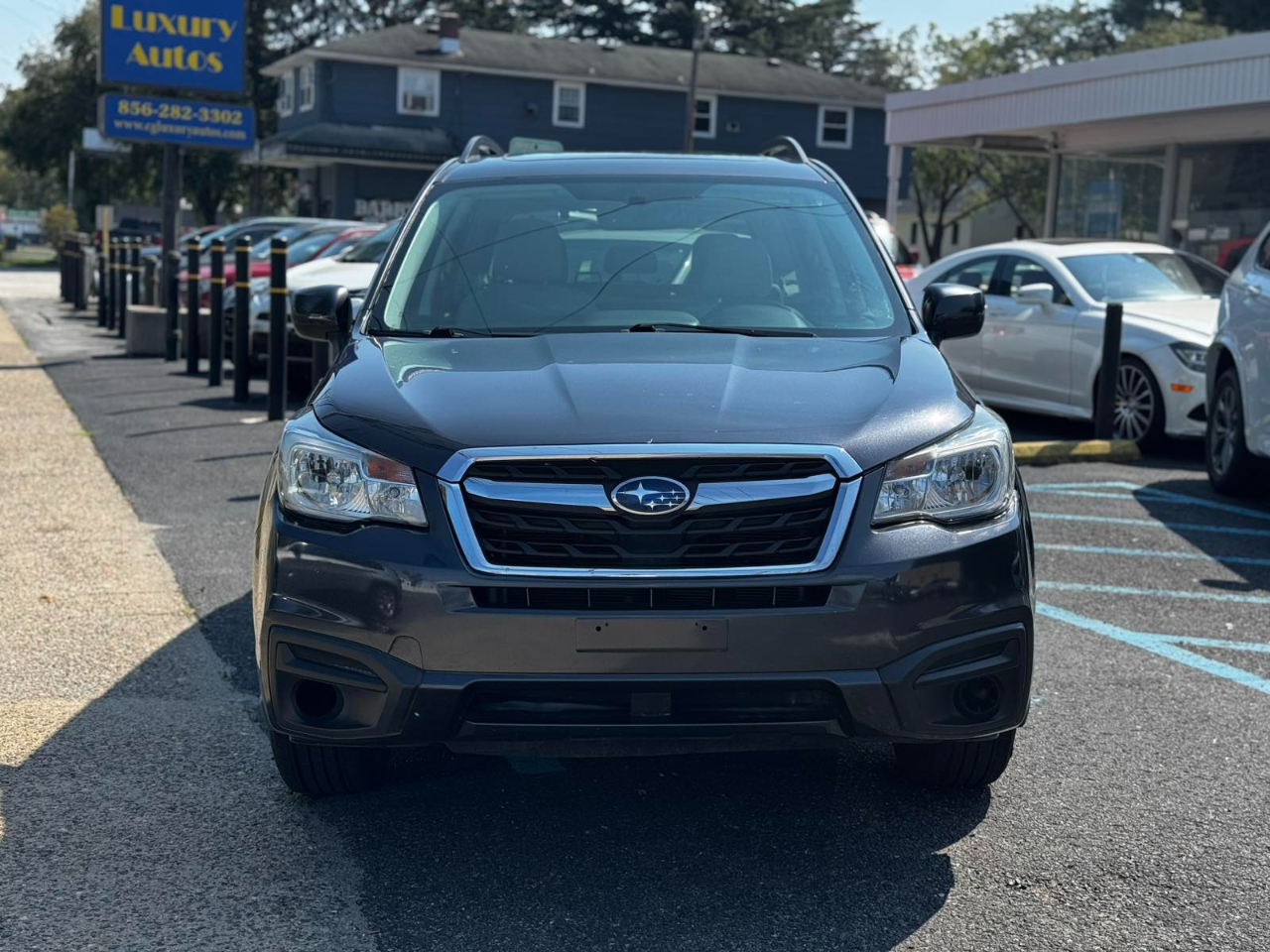 2018 Subaru Forester 2.5i Premium photo 8