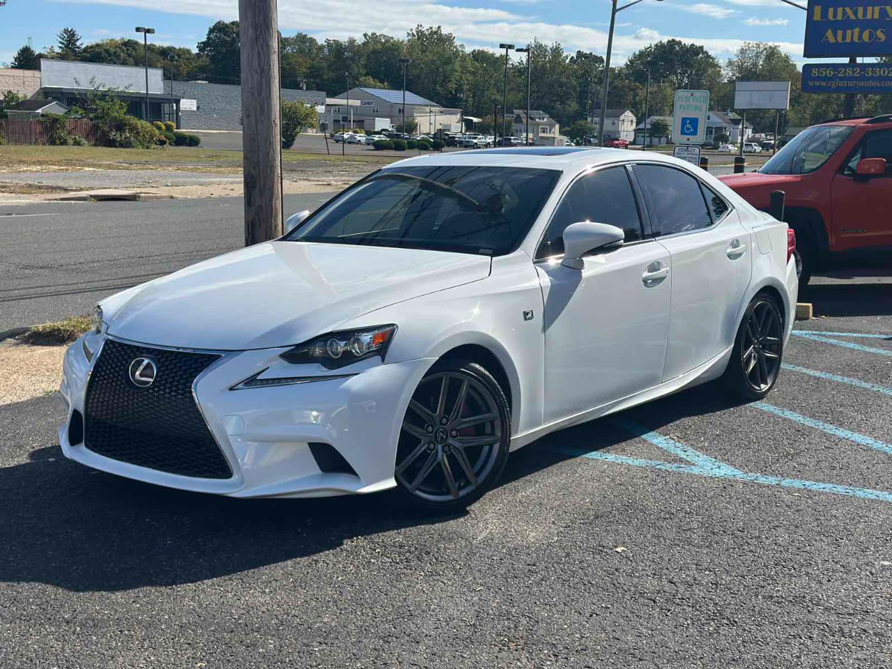 2015 Lexus IS 250 photo 2
