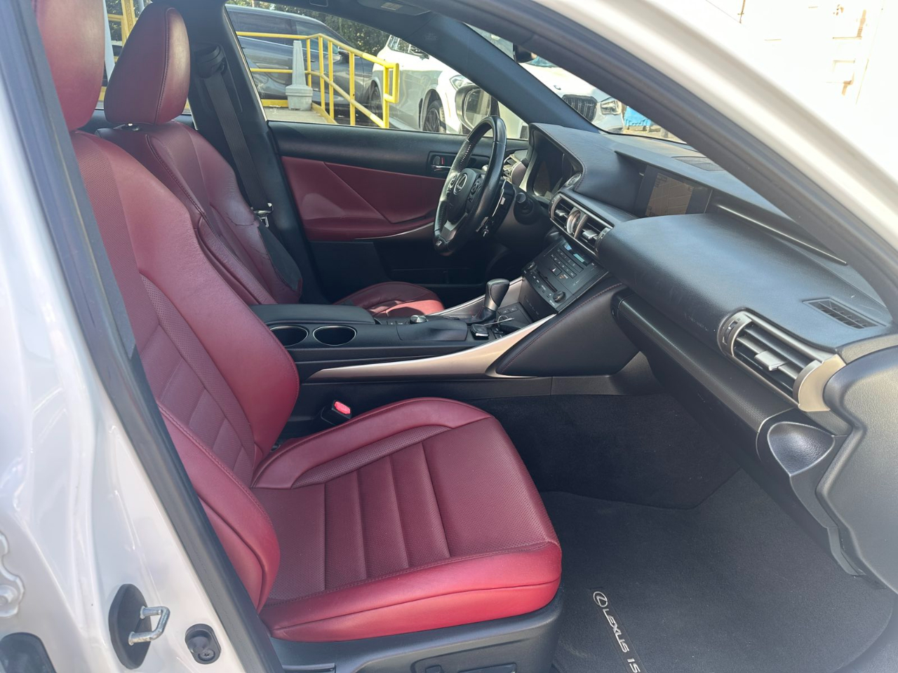 2015 Lexus IS 250 photo 22