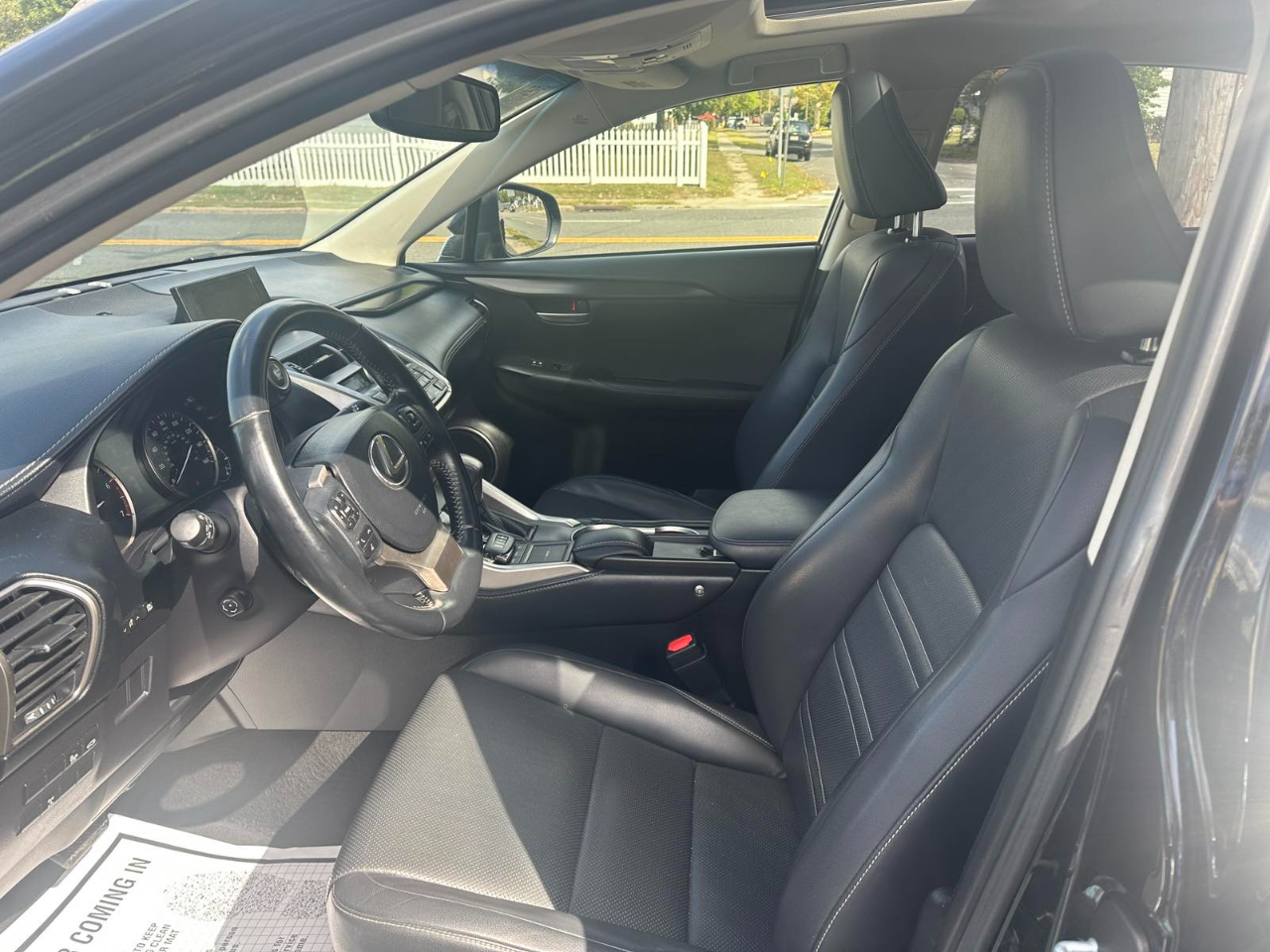 2015 Lexus NX 200t Luxury photo 12