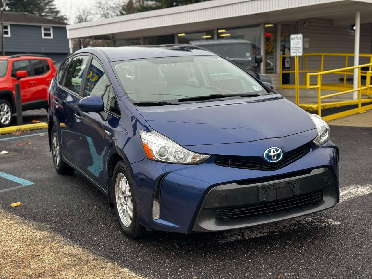 Toyota Prius V Three 2017