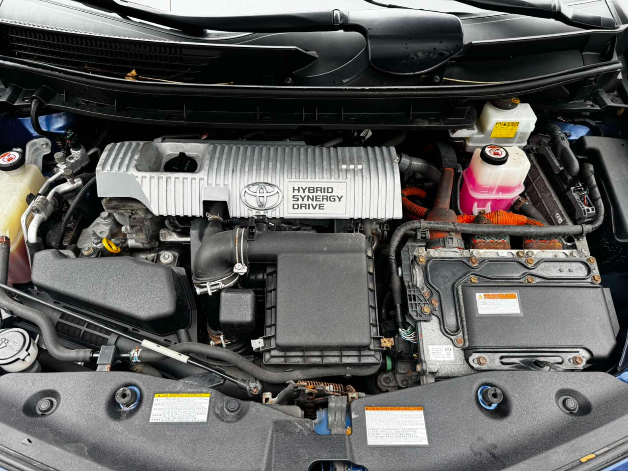 Toyota Prius V Three 2017
